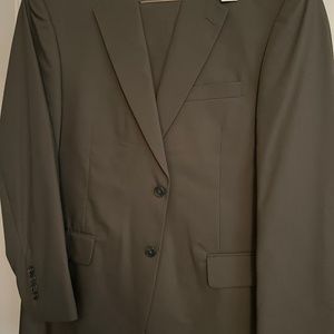 NWT Jos A Bank Suit
